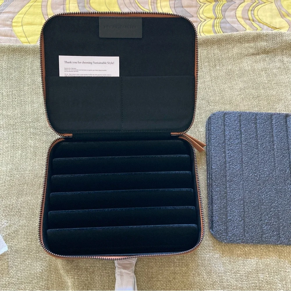Von Holzhausen The Wath Band Portfolio | NWT